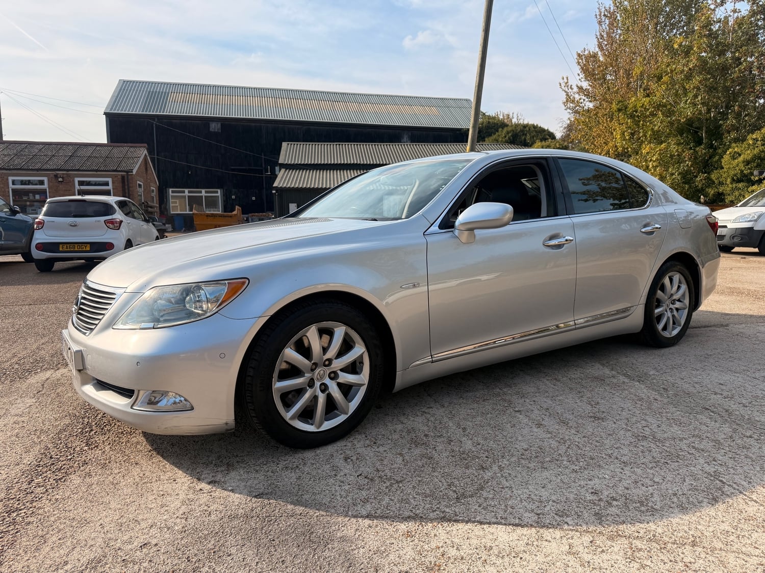 Lexus LS 2008 - Cars in Rochester