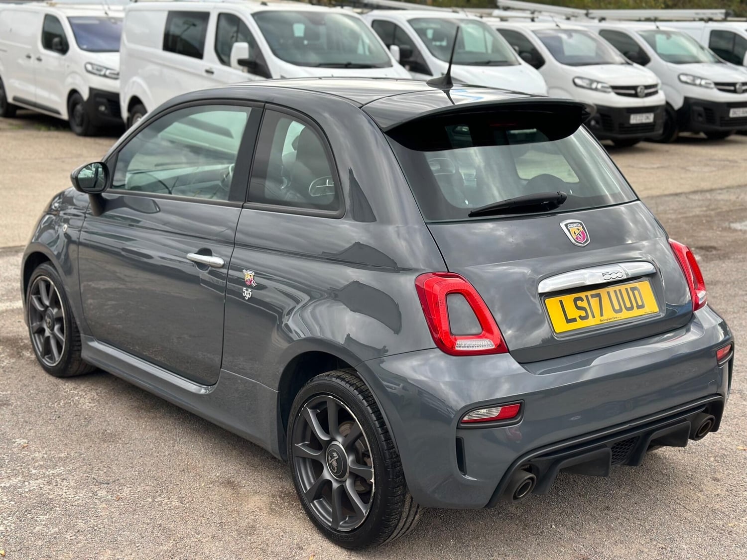 Abarth 595 2017 - Cars