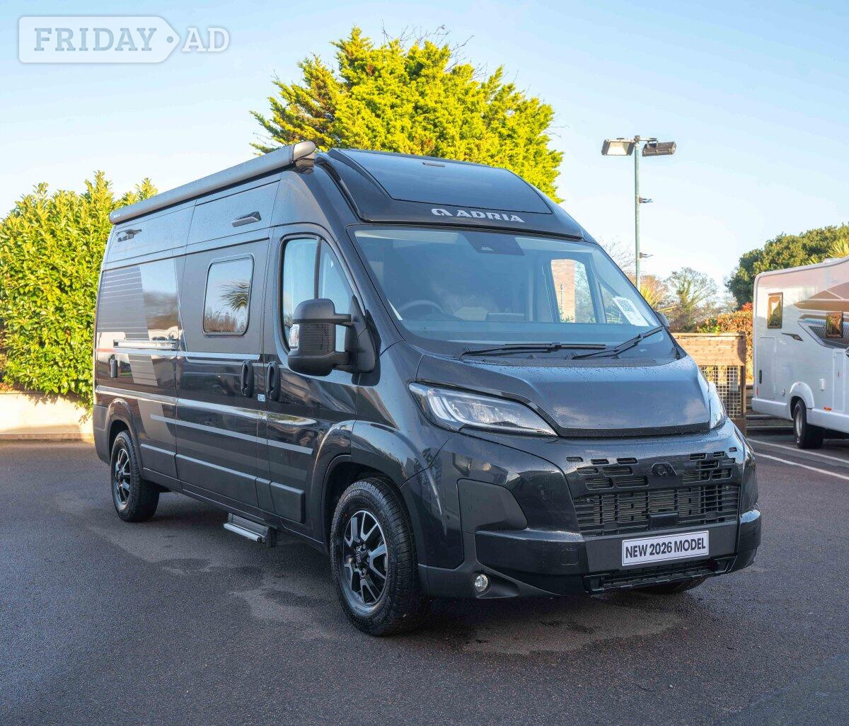 Adria Twin Supreme 600 SPB 2026 for sale in Newark