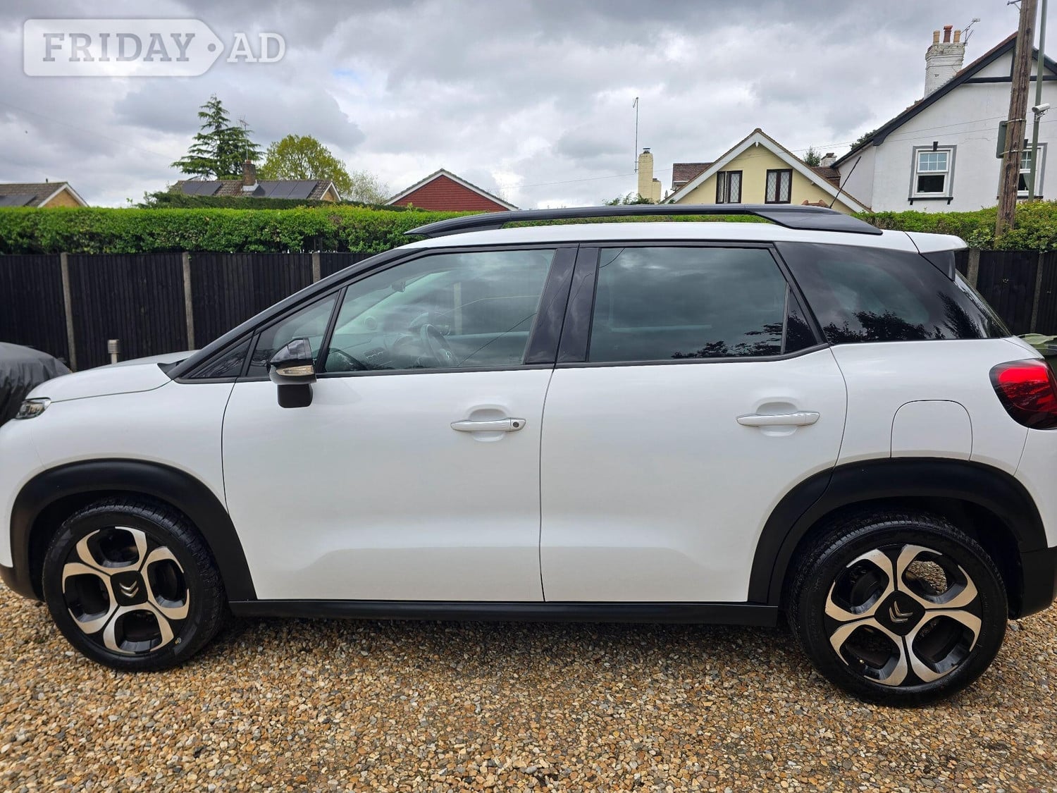 [ berth ]Citroen C3 Aircross