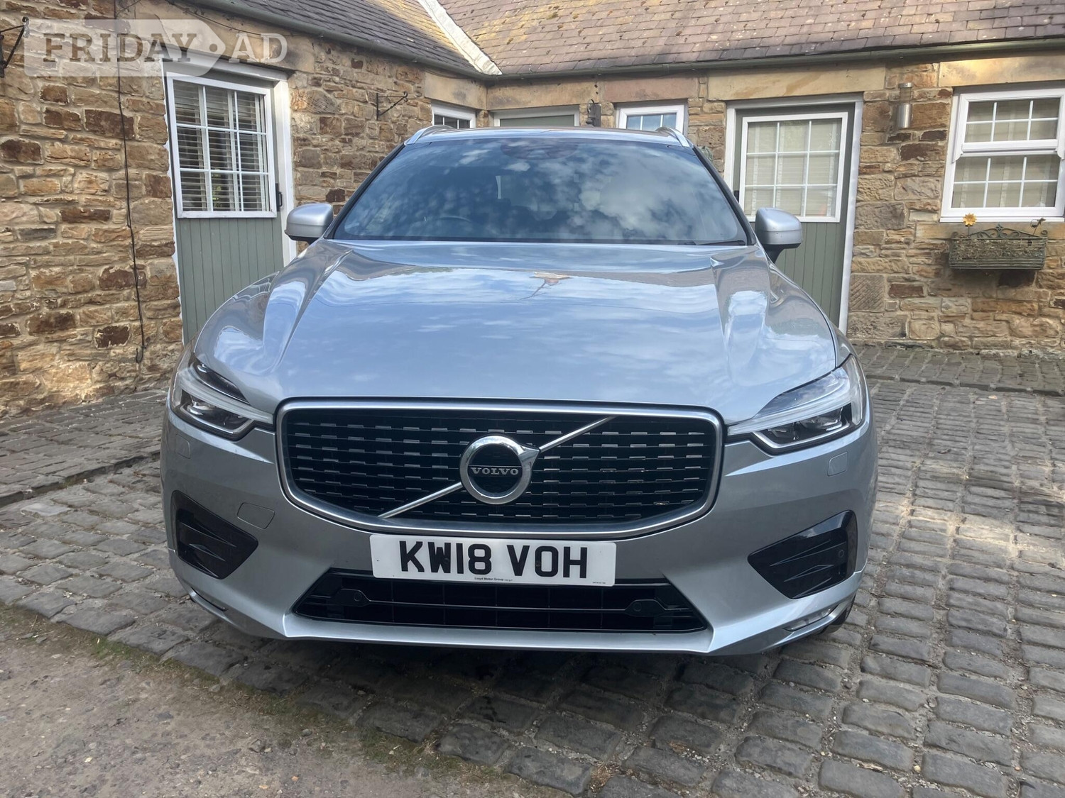 [ berth ]Volvo XC60