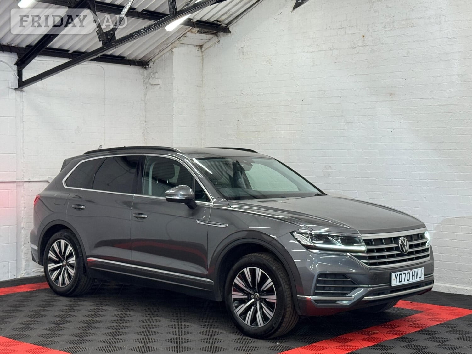 Volkswagen Touareg 2020 - Cars in Birmingham