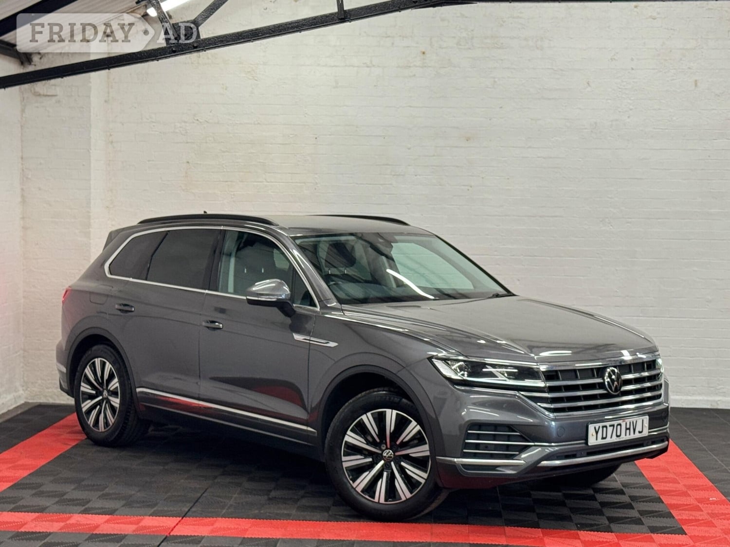 Volkswagen Touareg 2020 in Birmingham