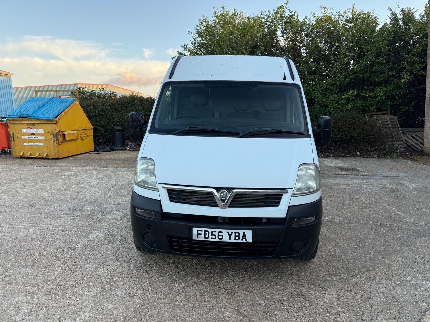 [ berth ]Vauxhall Movano
