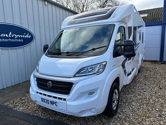 Swift Escape 694 2020