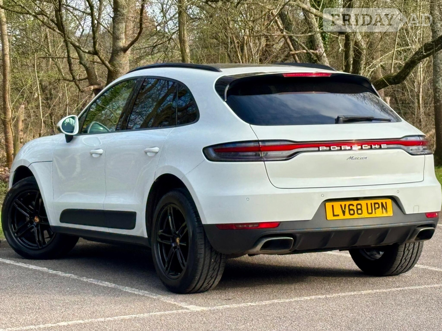 Porsche Macan 2019 - Cars in Farnham