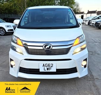 Toyota Vellfire 2012