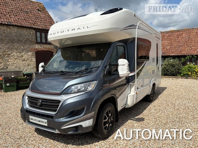 Auto-Trail Tracker EKS Lo-Line 2019 in Paignton