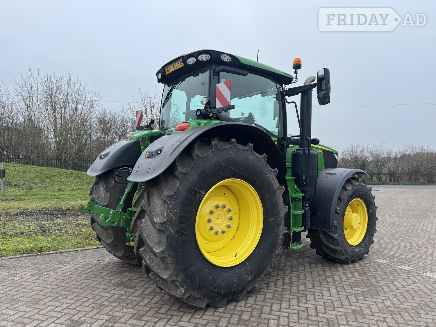 John Deere 6R 215 (2025) Tractor - Farm & Agricultural Vehicles
