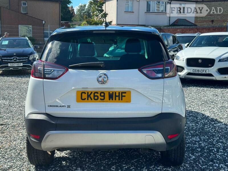 Vauxhall Crossland X 2019 - Cars in Bedford
