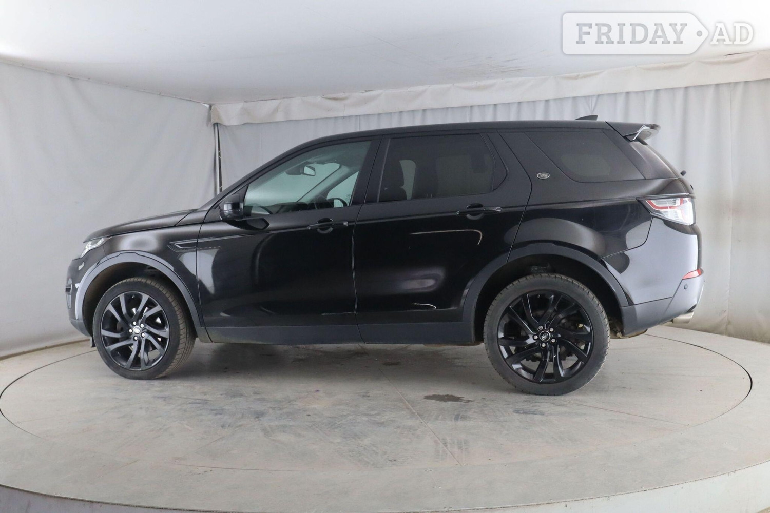 Land Rover Discovery Sport 2017 - Cars in Pontypridd