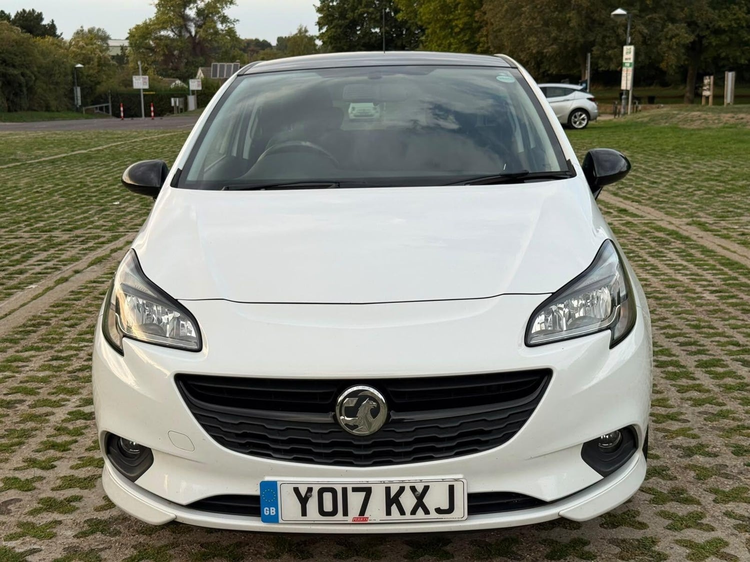 [ berth ]Vauxhall Corsa