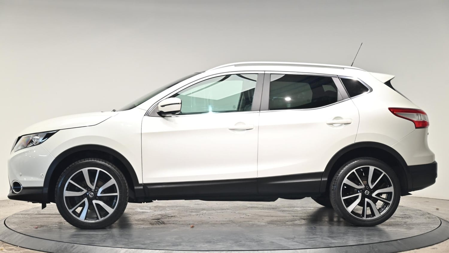 [ berth ]Nissan Qashqai