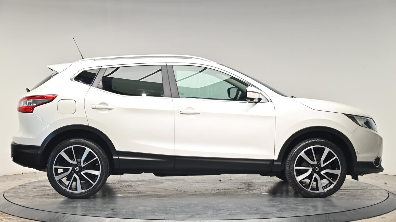 Nissan Qashqai 2016 - Cars in Cullompton