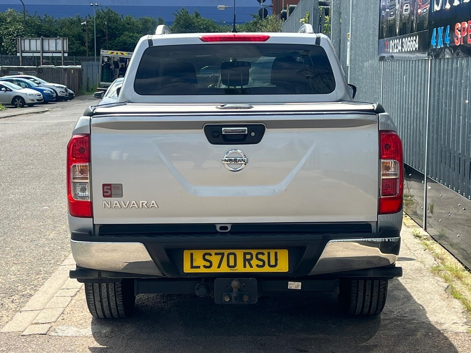 Nissan Navara 2020 - Vans & Commercial Vehicles