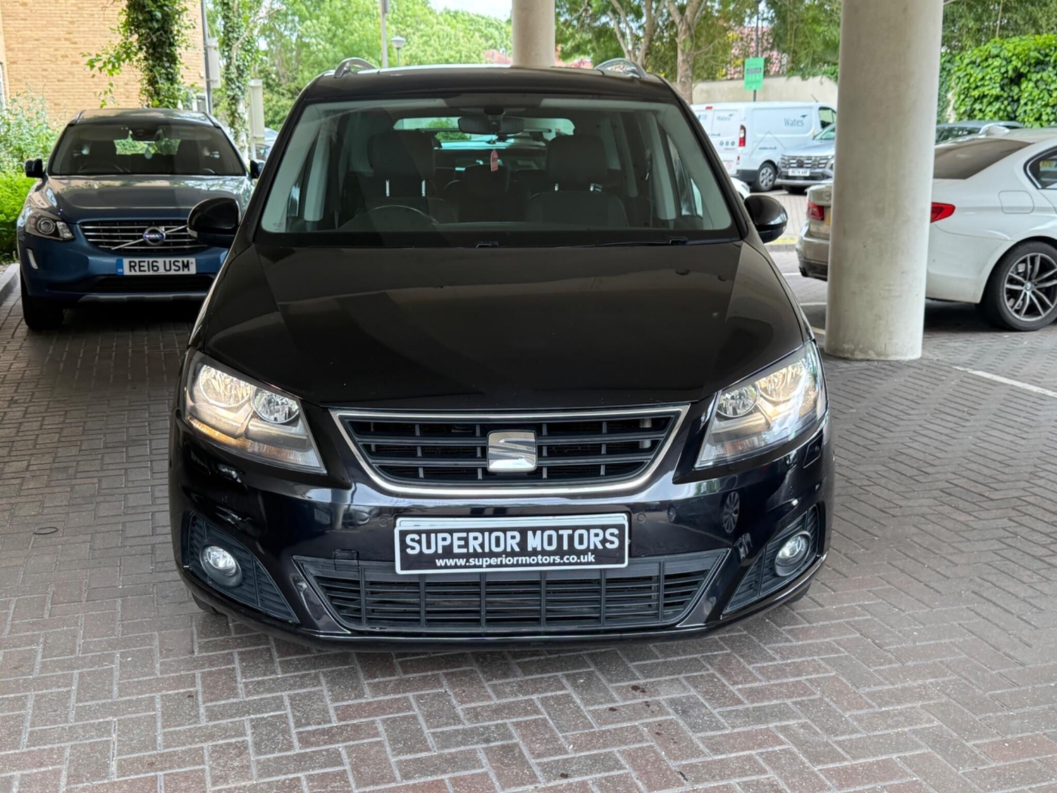 SEAT Alhambra Staines