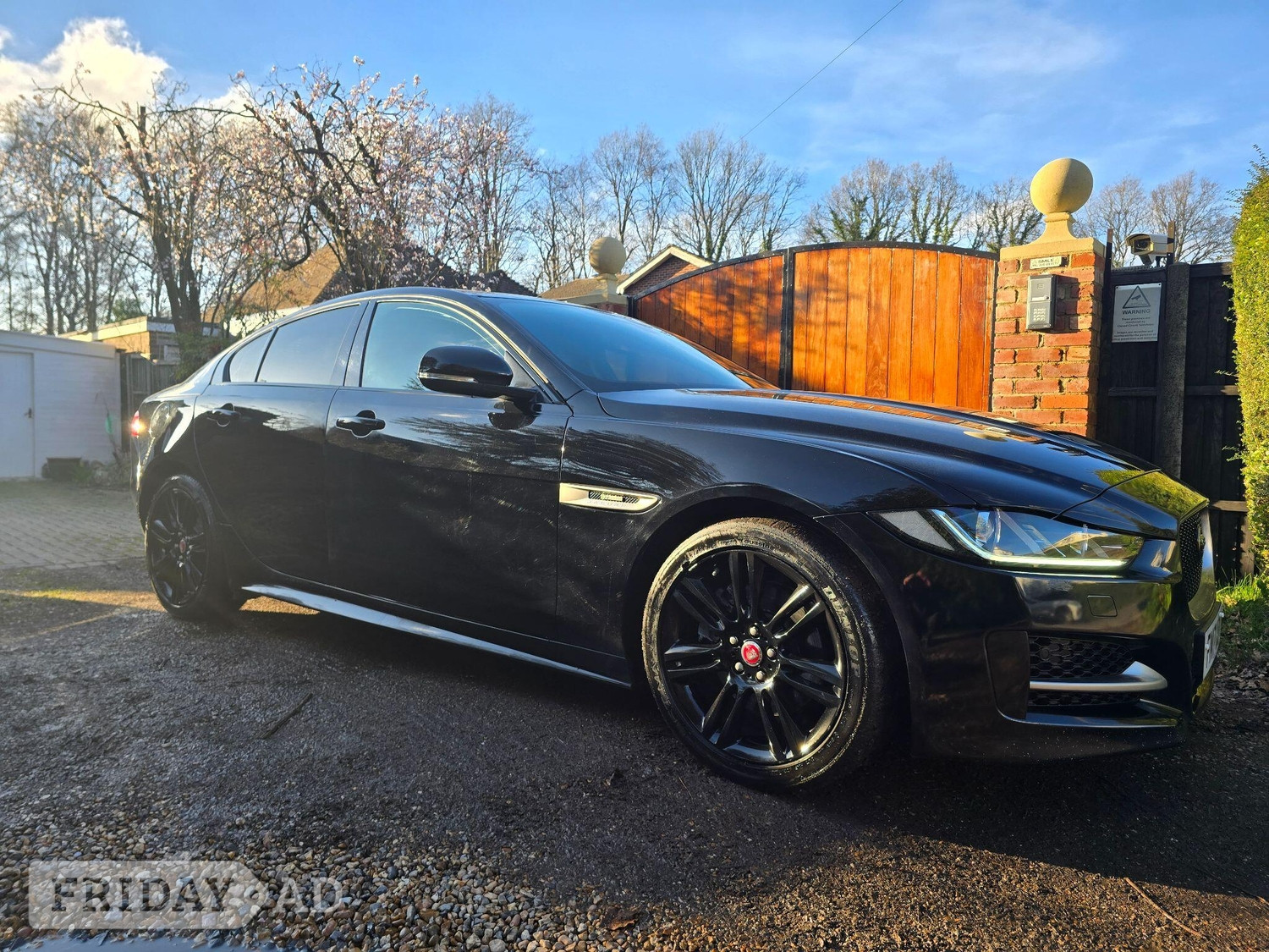 Jaguar XE 2017 in Aldershot