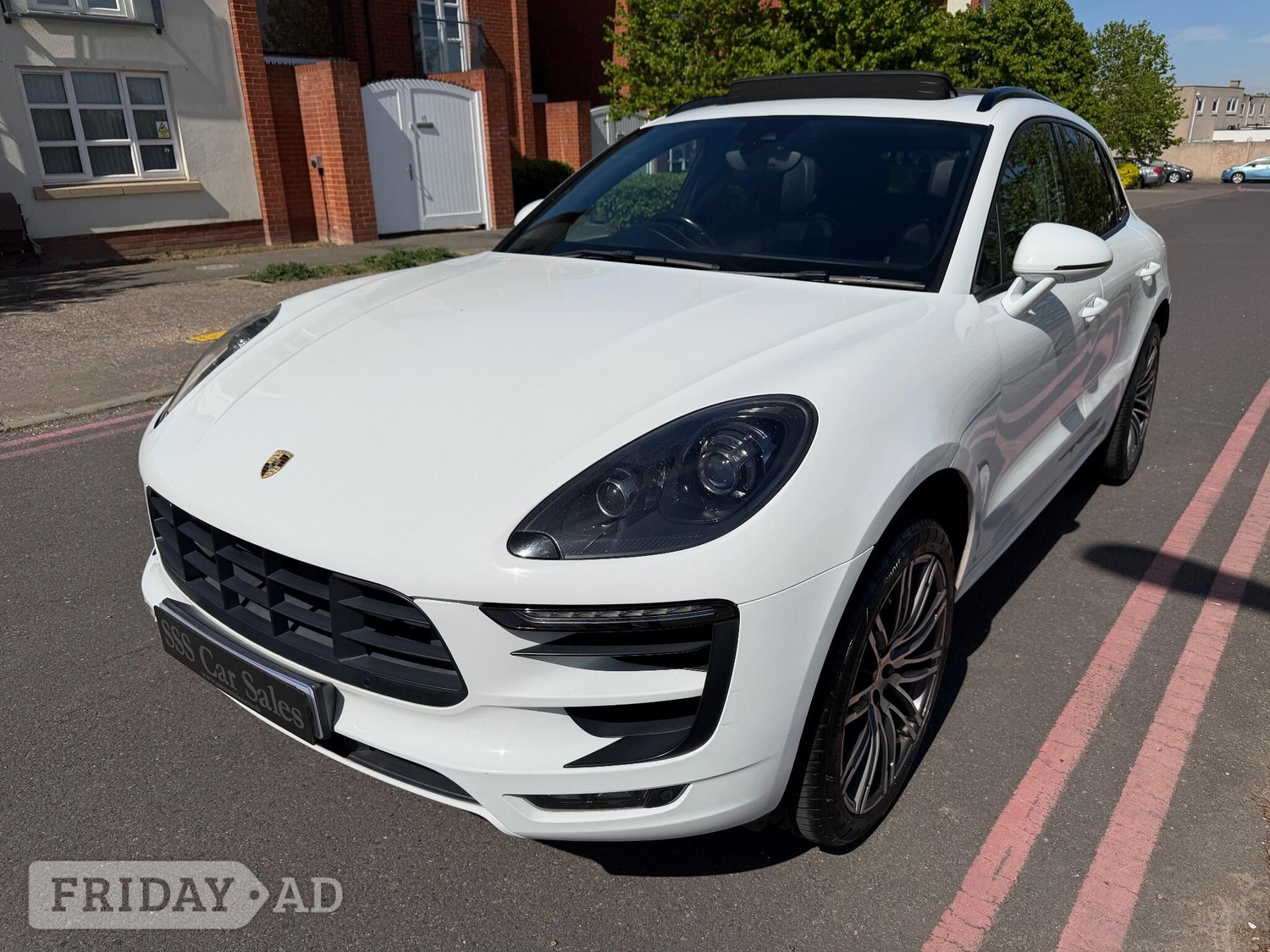 Porsche Macan 2014 - Cars in Wandsworth