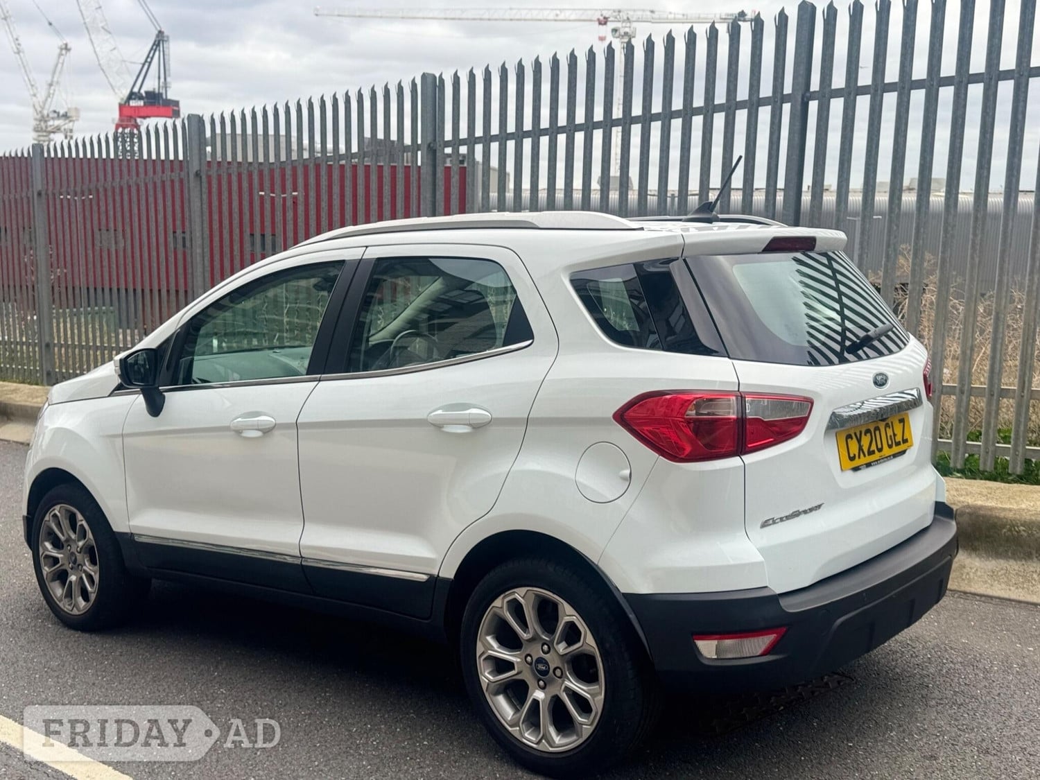 [ berth ]Ford Ecosport