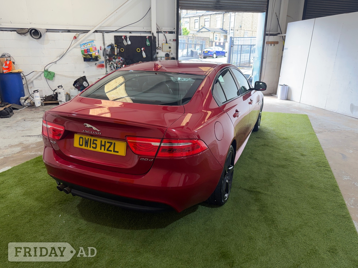 [ berth ]Jaguar XE