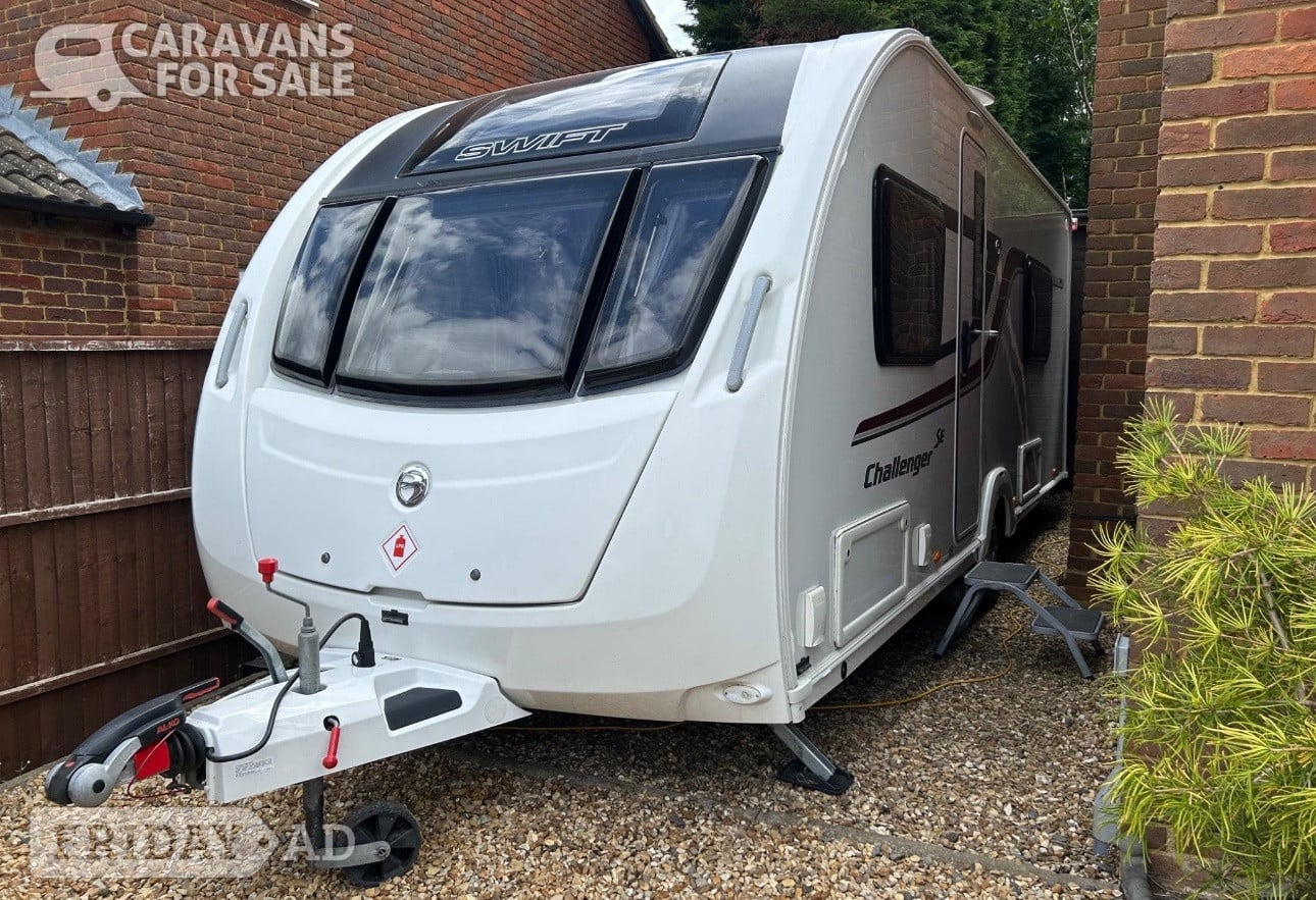Swift Challenger 2015 - Motorhomes & Caravans in Crawley Down