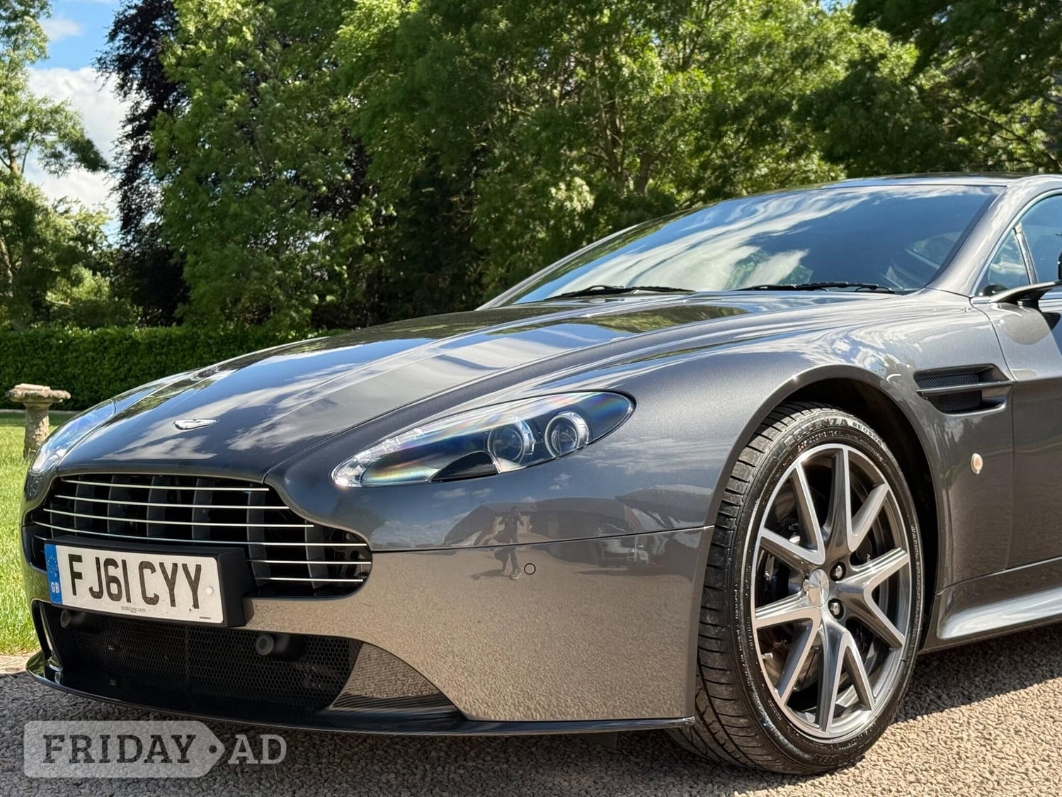 Aston Martin Vantage Wigston
