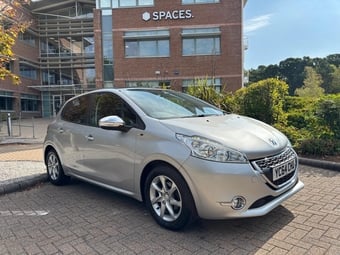 Peugeot 208 2014