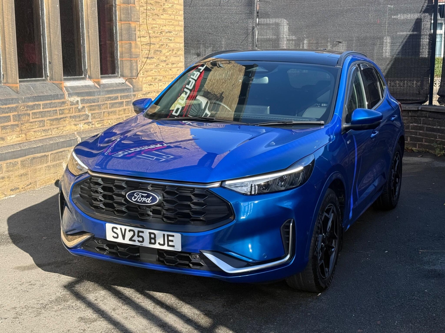 Ford Kuga 2025 - Cars in Halifax