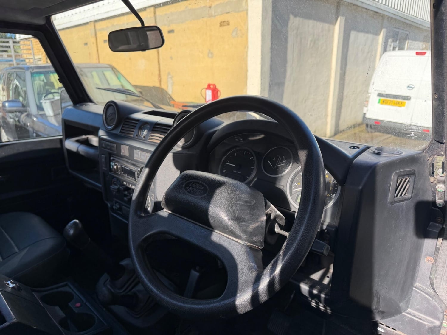 Land Rover Defender 110 2016 - Vans & Commercial Vehicles in Sutton