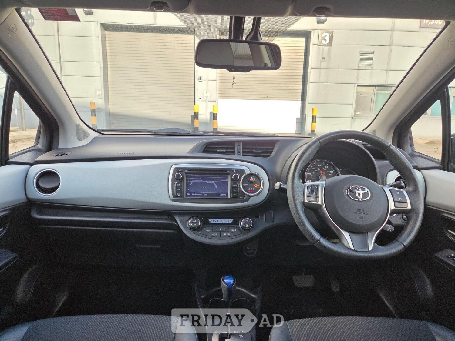 Toyota Yaris 2013 - Cars in Slough