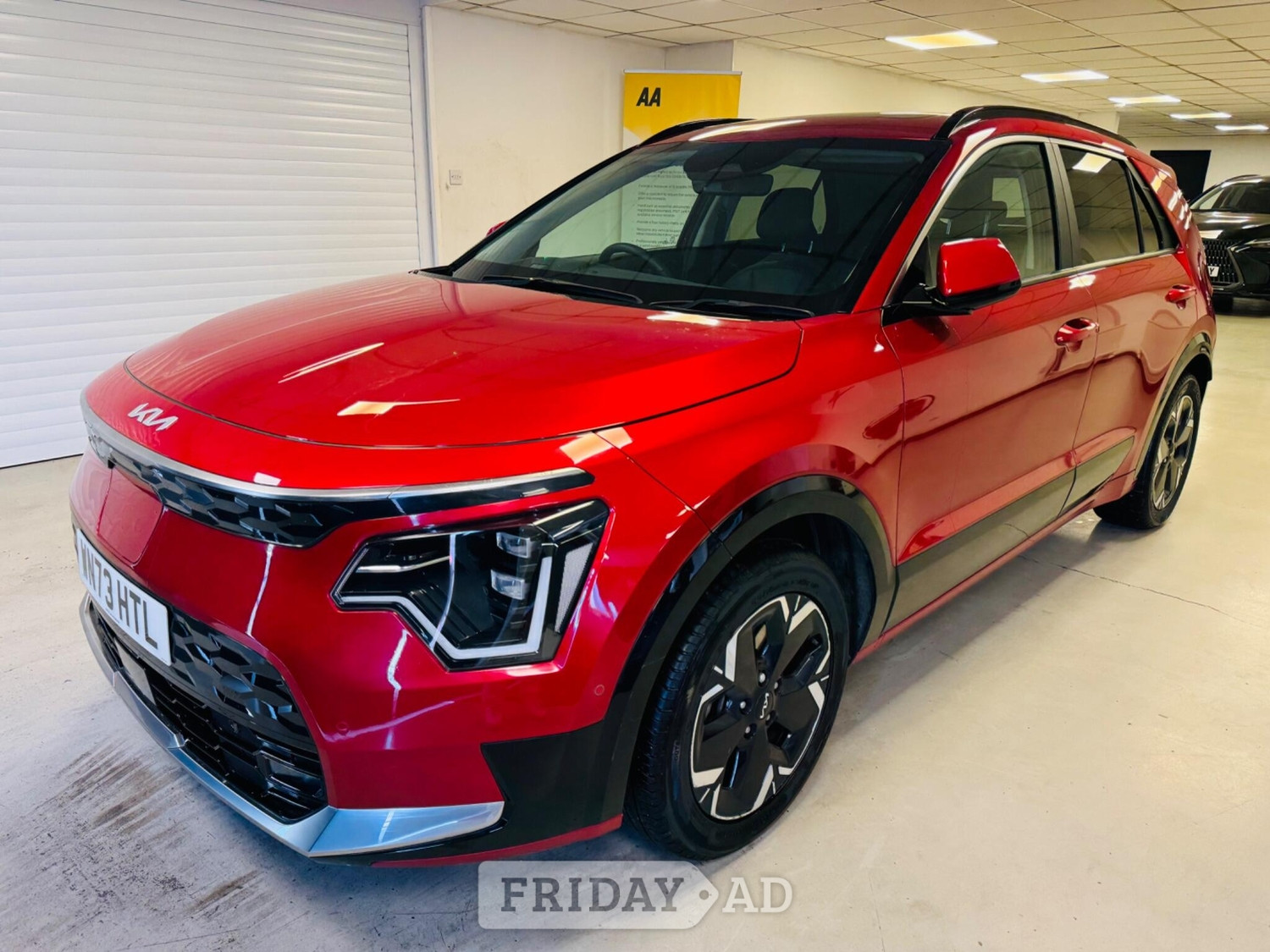 Kia Niro 2023 in Stroud