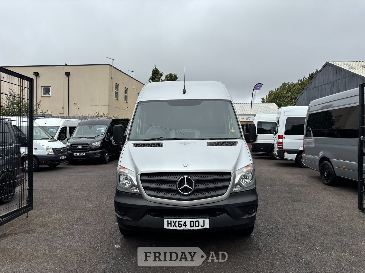 [ berth ]Mercedes-Benz Sprinter
