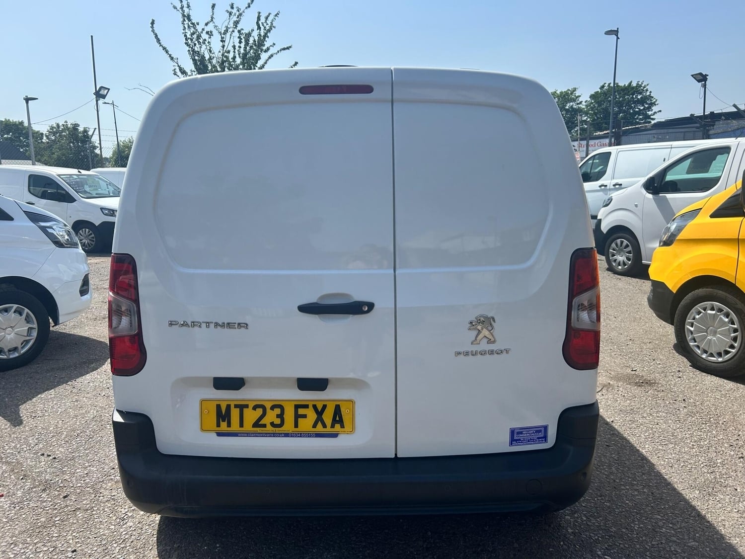 Peugeot Partner 2023 - Vans & Commercial Vehicles