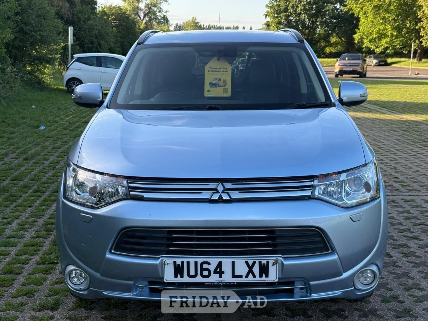 Mitsubishi Outlander Swanley