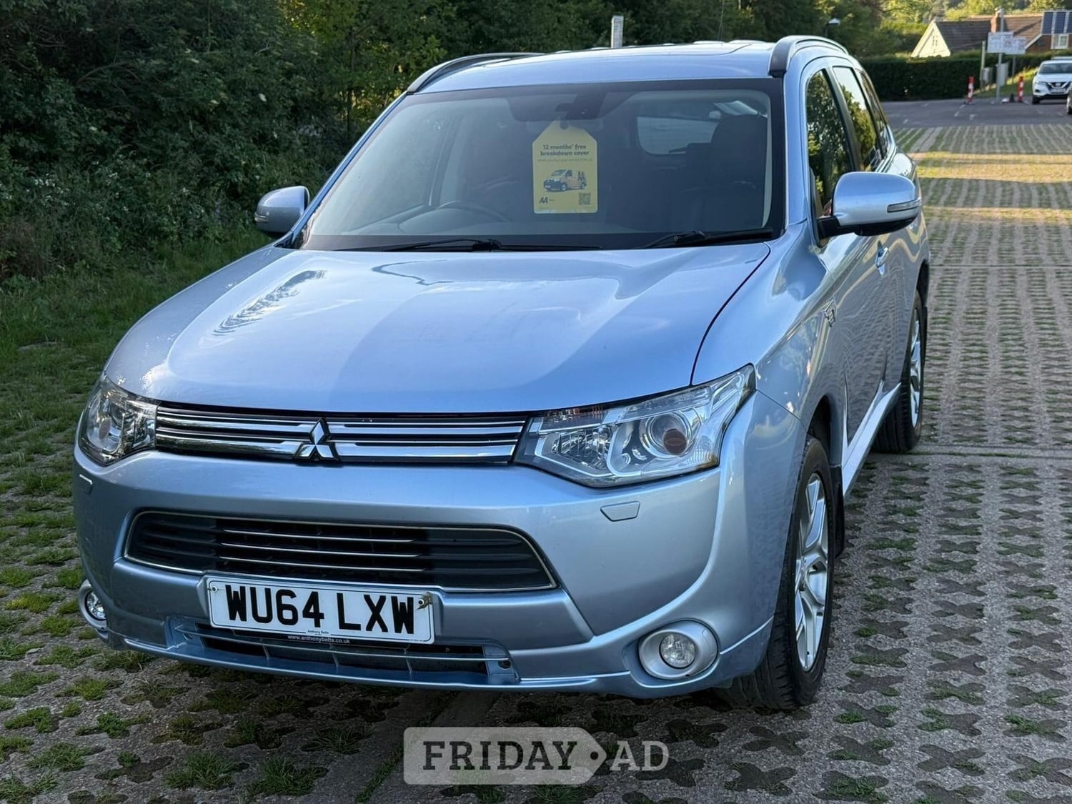 Mitsubishi Outlander 2014 - Cars