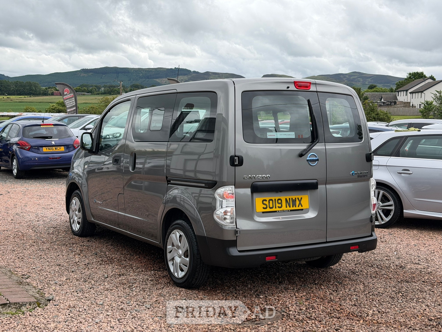 Nissan e-NV200 2019 - Cars