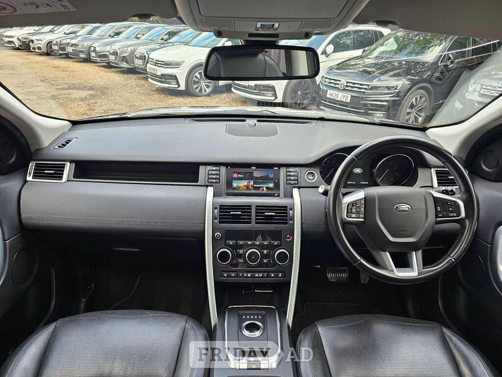 Land Rover Discovery Sport 2018 - Cars in Addlestone