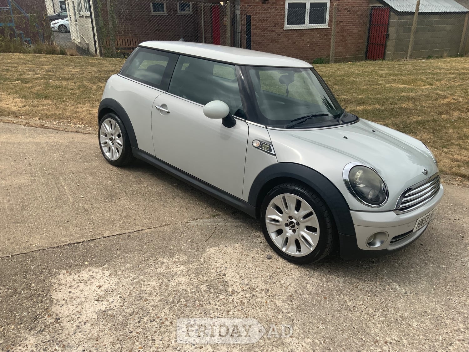 Mini Hatch 2009 in Newmarket