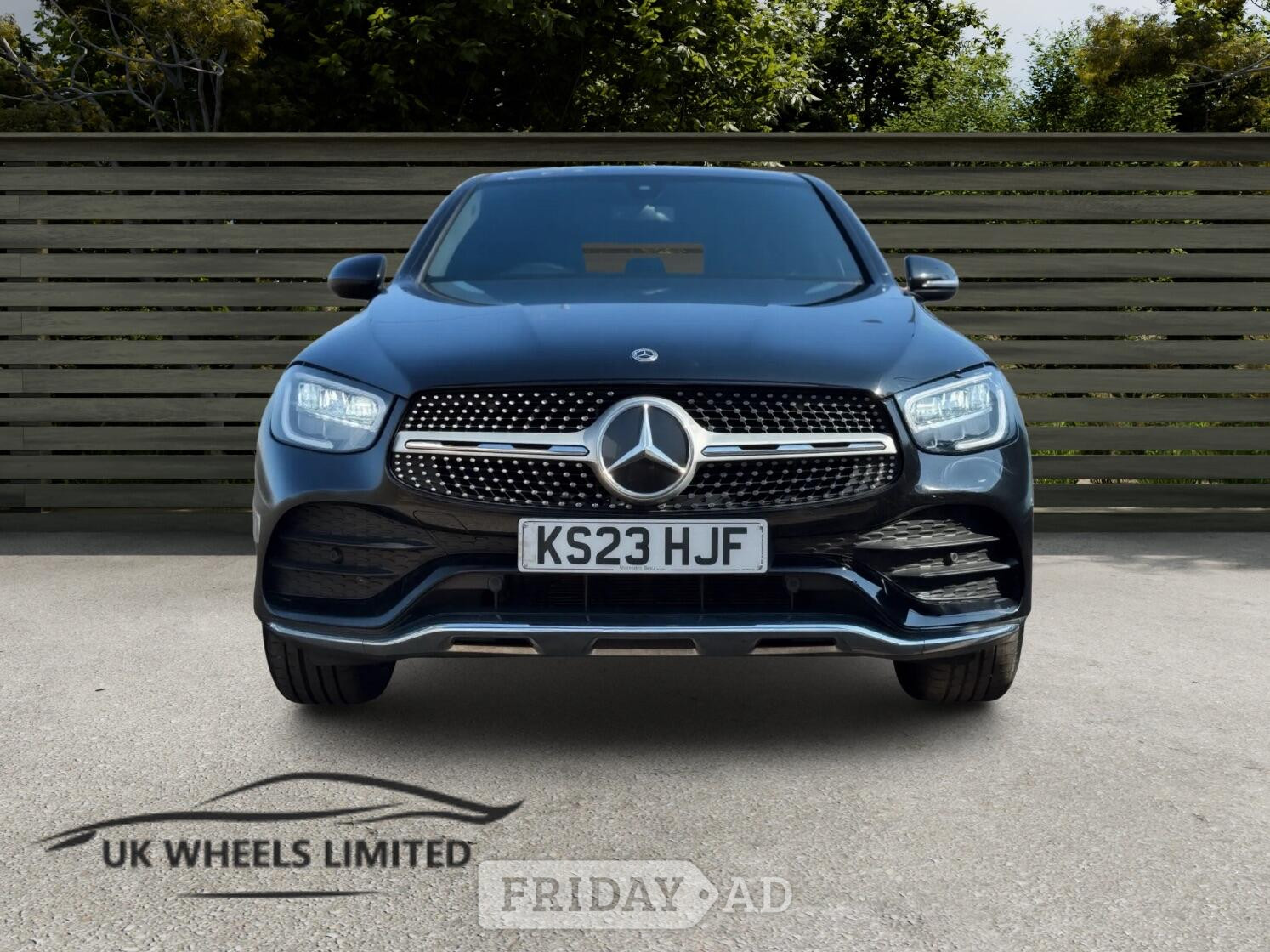 [ berth ]Mercedes-Benz GLC
