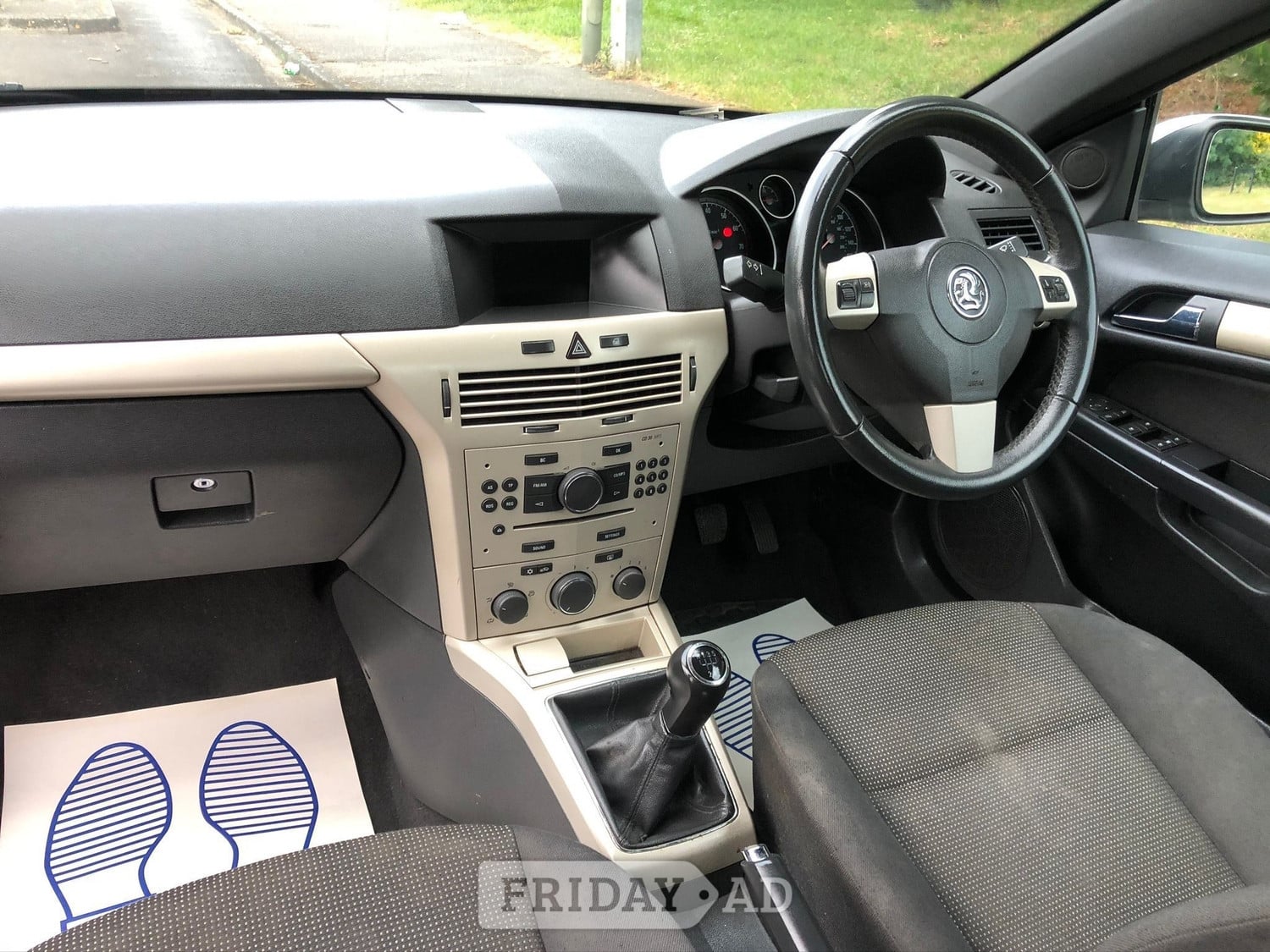 Vauxhall Astra 2008 - Cars in Sunbury-On-Thames