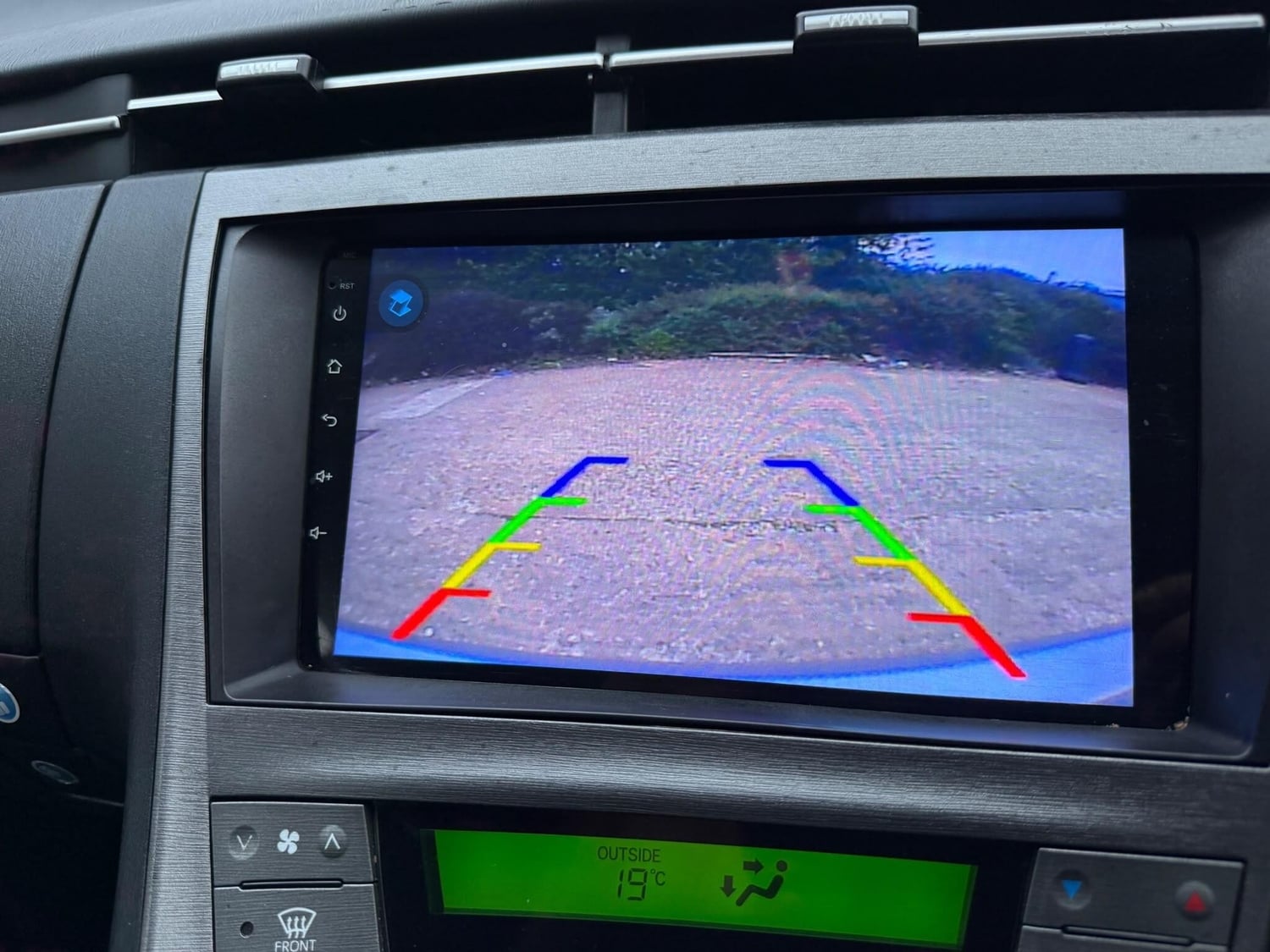 Toyota Prius 2014 - Cars