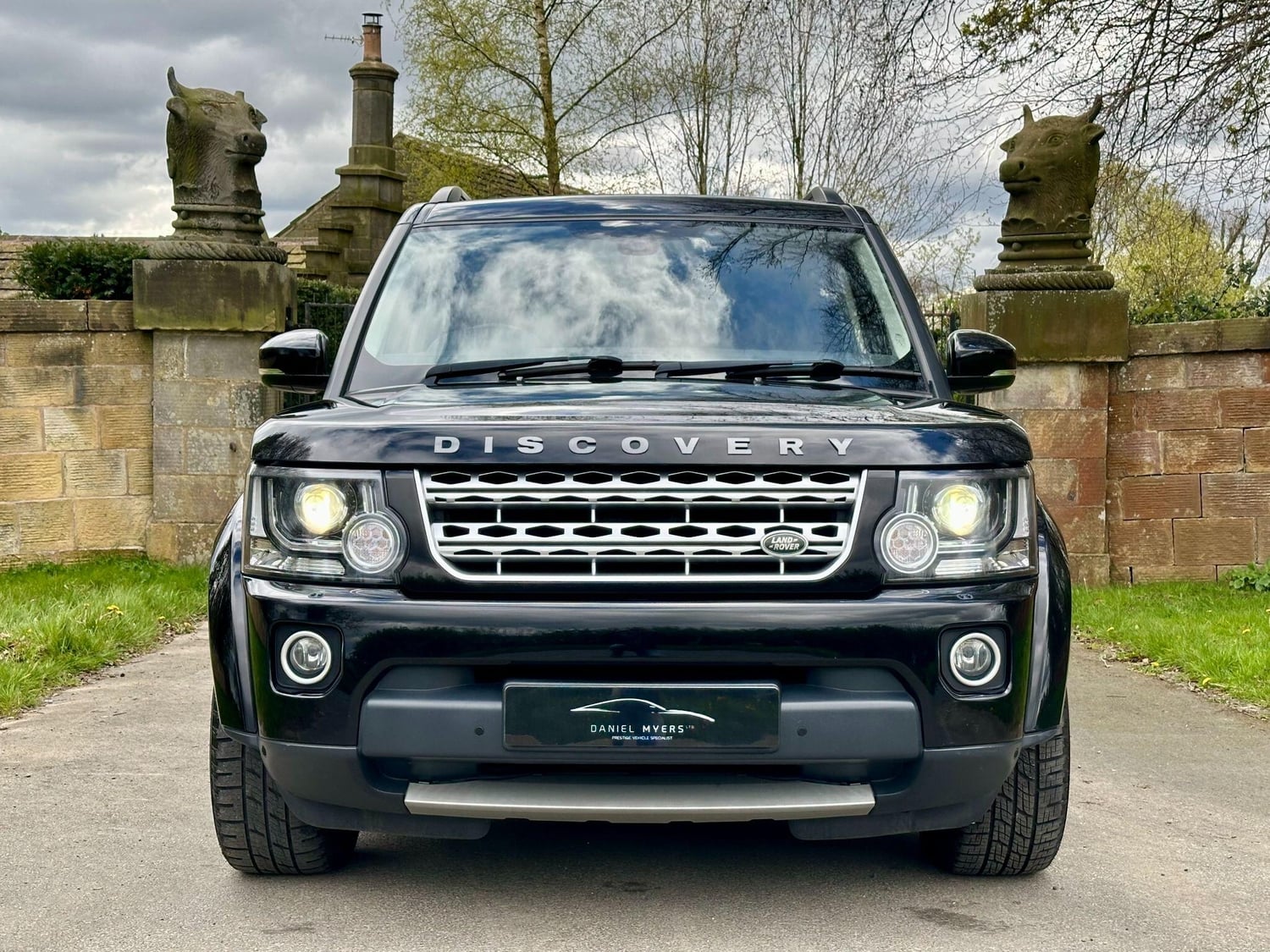 Land Rover Discovery 4 Leeds