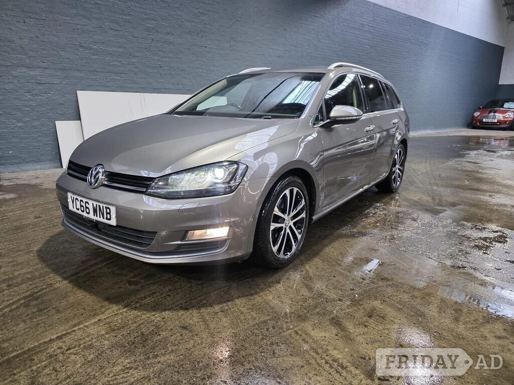 [ berth ]Volkswagen Golf