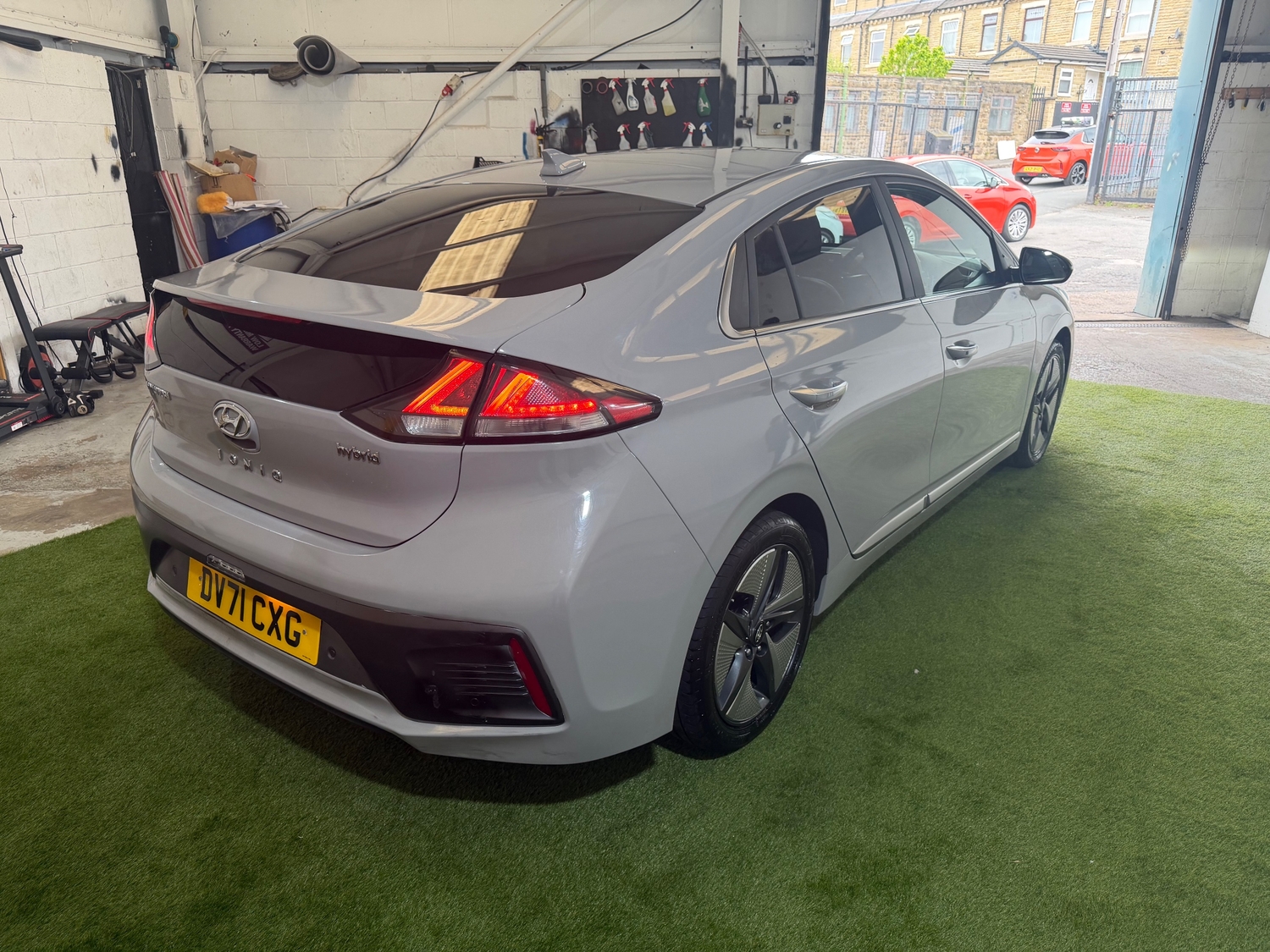 [ berth ]Hyundai Ioniq