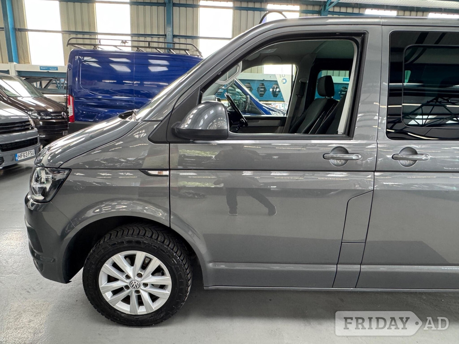 Volkswagen Transporter 2017 - Vans & Commercial Vehicles in Bolton