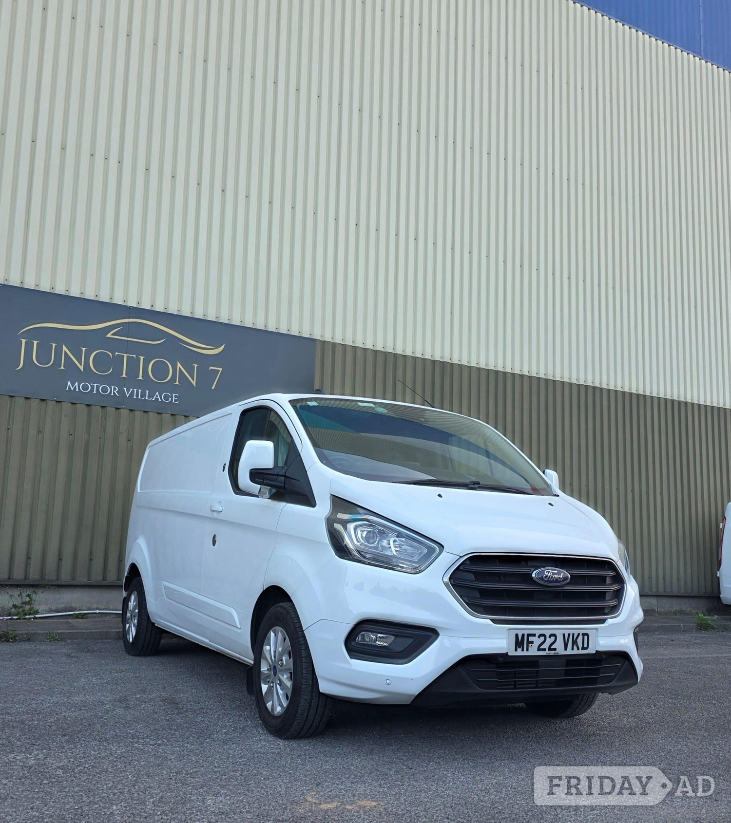 Ford Transit Custom 2022 - Vans & Commercial Vehicles in Accrington