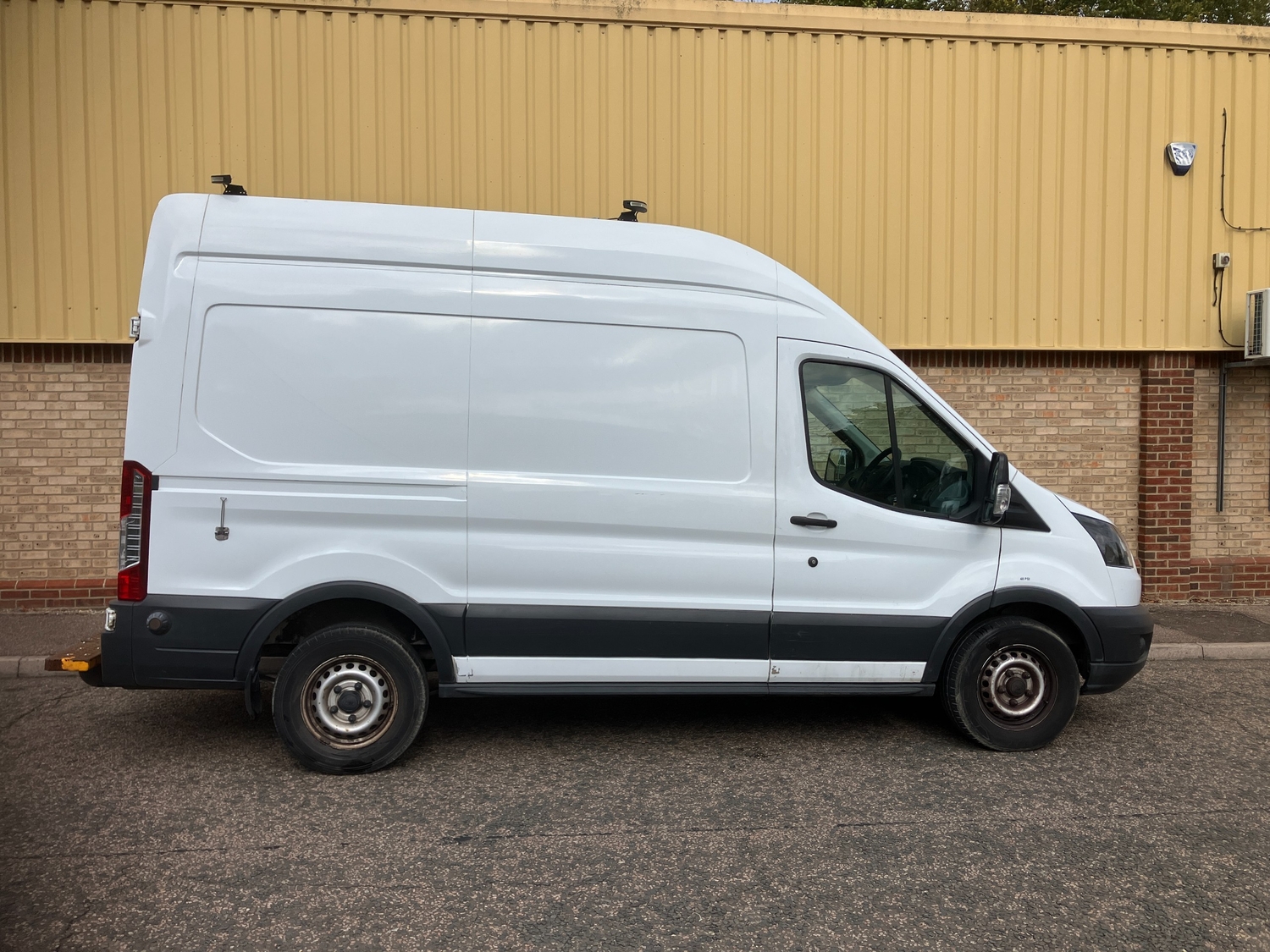 Ford Transit 2018 - Vans & Commercial Vehicles in Ashbourne