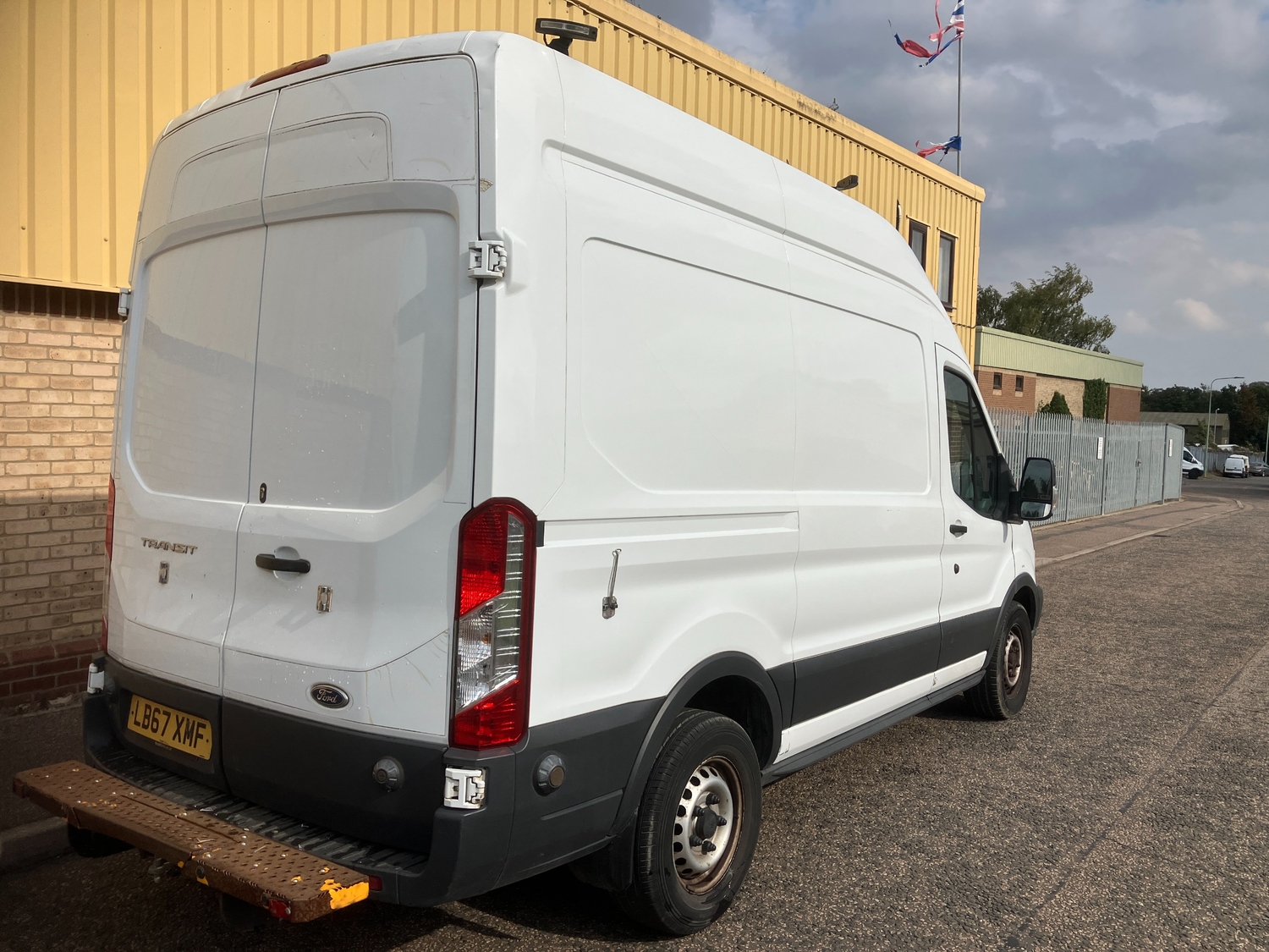 Ford Transit 2018 - Vans & Commercial Vehicles