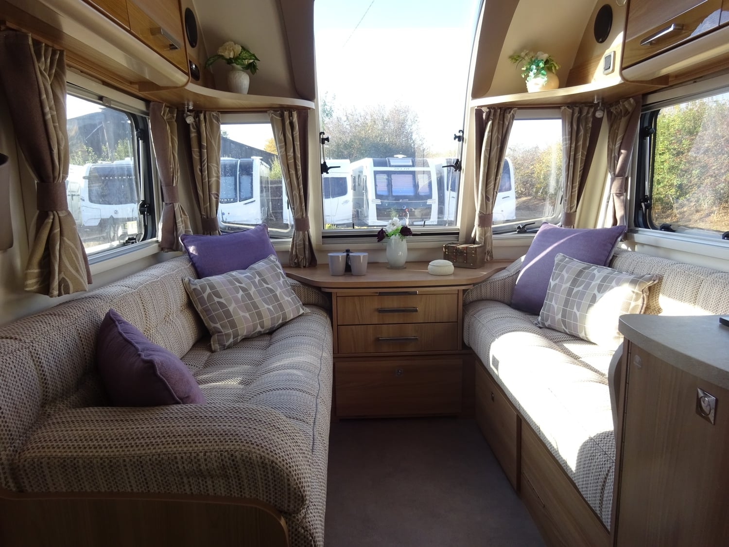 Bailey Unicorn 2016 - Motorhomes & Caravans
