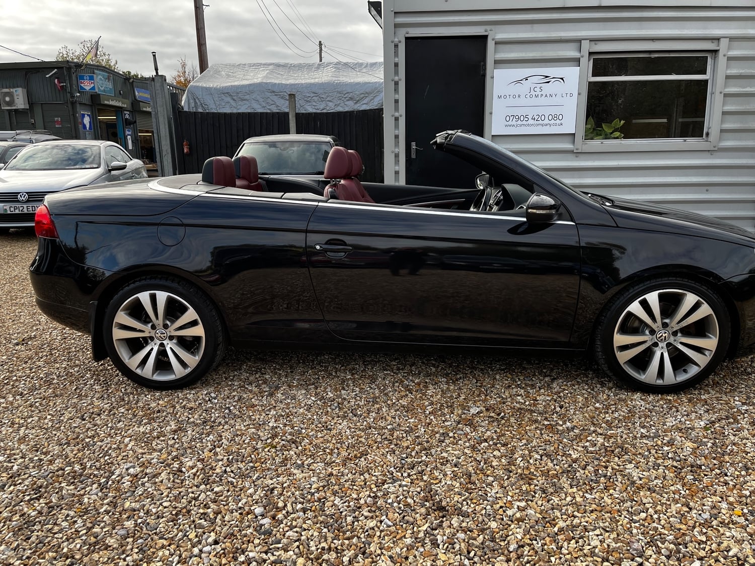 [ berth ]Volkswagen Eos